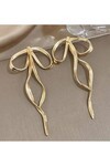 Kadın Gold Rengi Fiyonk Küpe EB762