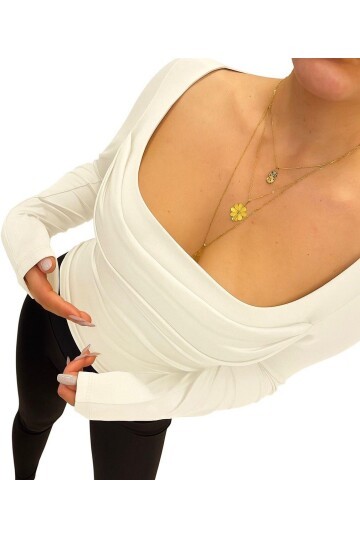 Kadın Beyaz Kare yaka Çift Kat Yanları Büzgülü Bluz BE203