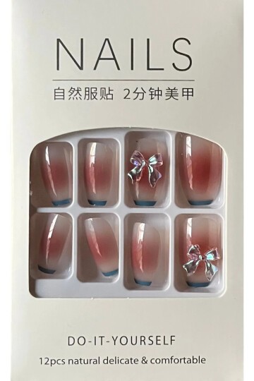 Kadın Simli Frenchli 3 Boyut Fiyonklu Badem Boy 12li Takma Tırnak BE86